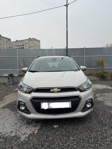 радиатор хова: Chevrolet Spark: 2017 г., 1 л, Вариатор, Бензин, Хэтчбэк