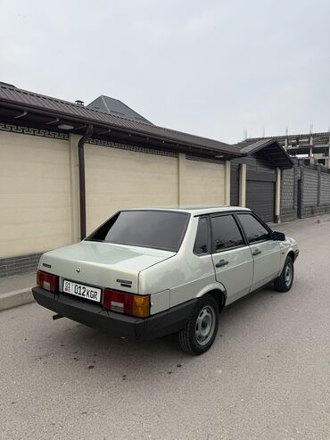 ВАЗ (ЛАДА): ВАЗ (ЛАДА) 21099: 2002 г., 1.5 л, Механика, Бензин, Седан — 6