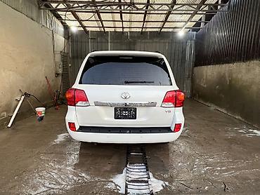 Toyota Land Cruiser: 2012 г., 4.6 л, Автомат, Бензин, Внедорожник
