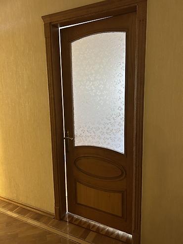 Qapılar və aksessuarlar: Məhsul: Daxili otaq qapıları dəsti - Material: Təbii ağac (möhkəm — 6