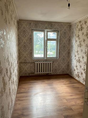 отдам дешевле: 2 комнаты, ул. Масалиева-Абдыкадырова, Собственник, Без животных, от 1 года, С мебелью частично — 2