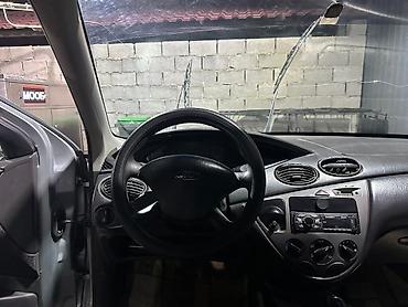 Ford: Ford Focus: 2003 г., 1.6 л, Механика, Бензин, Хэтчбэк — 9