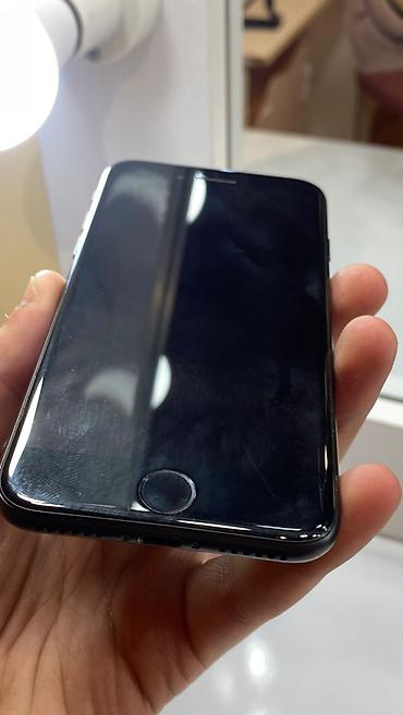 htc wildfire s: IPhone 7, 32 GB, Qara — 2