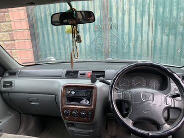 ош продается автомобиль: Honda CR-V: 1998 г., 2 л, Автомат, Бензин