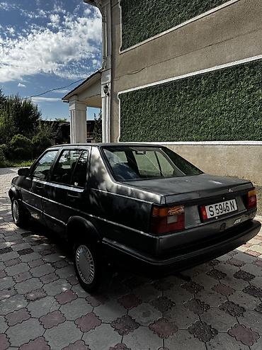 леопард машина: Volkswagen Jetta: 1988 г., 1.6 л, Механика, Бензин, Седан — 4