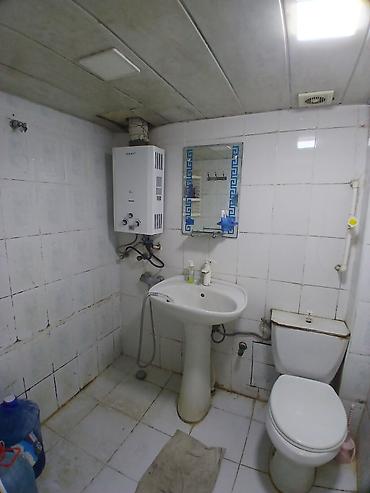 suvalanda ev: Hezi Aslanov metrosu yaxinligi Nevrocerahiyeye yaxin 2 otaq bina evi — 10