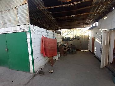 Продажа коттеджей и домов: Продам дом по адресу ул.Бакытбек Егембердиев 15. Дом 33 м², земля — 13