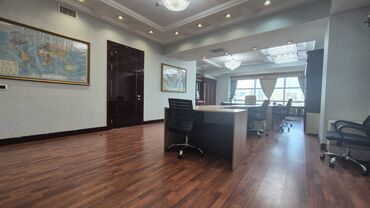 Kommersiya daşınmaz əmlakının satışı: Xətai metrosuna bir neçə addımlıq məsafədə, şəhərin prestijli biznes — 7