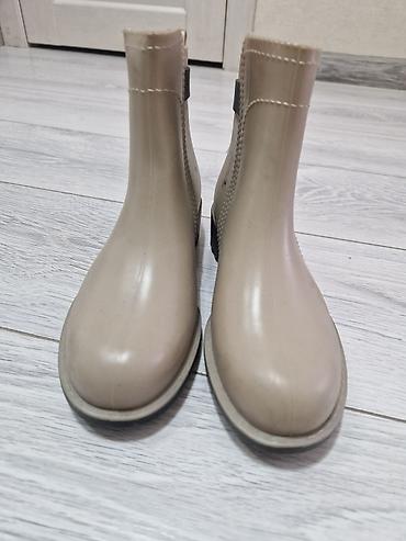 Ботинки и ботильоны: Ботинки, 36, Salamander, Б/у, цвет - Бежевый, Самовывоз — 1