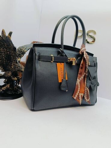 hermes narukvice: Elegantna torbica, Hermes, Materijal: Koža