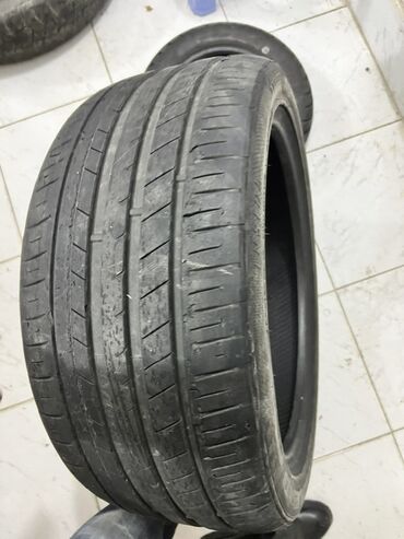 Təkərlər: Şin 245 / 40 / R 18 — 5