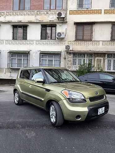 hetçbek: Kia Soul: 2 l | 2011 il Hetçbek — 1