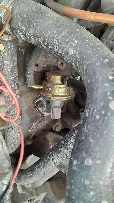 Volkswagen: Volkswagen Passat: 1982 г., 1.6 л, Механика, Бензин, Седан — 27