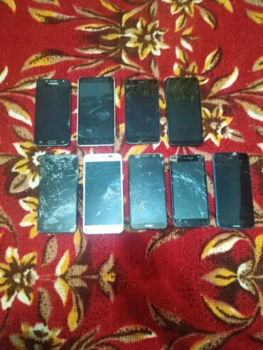 сломанный телефон: Redmi, Redmi 4, Б/у