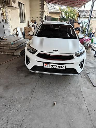 Kia Stonic: 2020 г., 1.4 л, Автомат, Газ, Кроссовер
