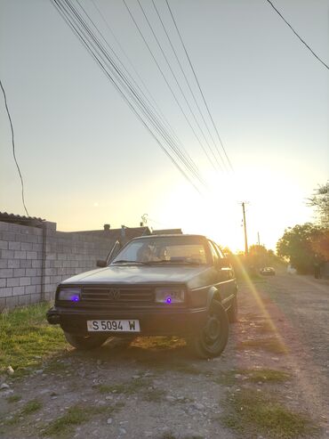 корпус ключа: Volkswagen Jetta: 1987 г., 1.6 л, Механика, Бензин, Седан
