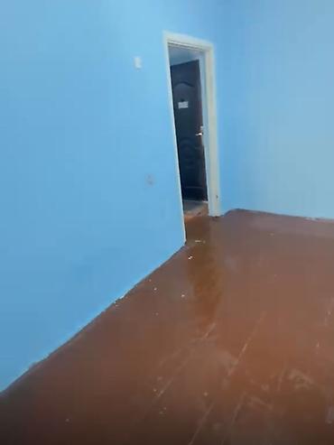 сдаю стом кабинет: 12 м², Без мебели — 2