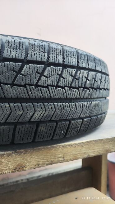 донголок 15 65 195: Шиналар 195 / 65 / R 15, 1 даана, Жеңил унаалар, Жапония, Bridgestone