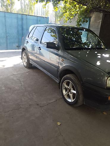 Volkswagen: Volkswagen Golf: 1993 г., 1.8 л, Бензин, Хетчбек — 3