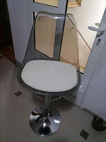 Stolice: Barska stolica sa naslonom – moderan transparentni dizajn - Sedište — 1