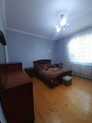 Həyət evləri və villaların satışı: 4 otaqlı, 150 kv. m, Kredit yoxdur, Orta təmir — 21