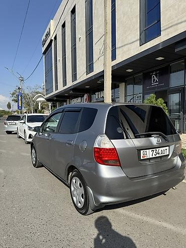 Honda: Honda Fit: 2004 г., 1.3 л, Автомат, Бензин, Хэтчбэк — 3