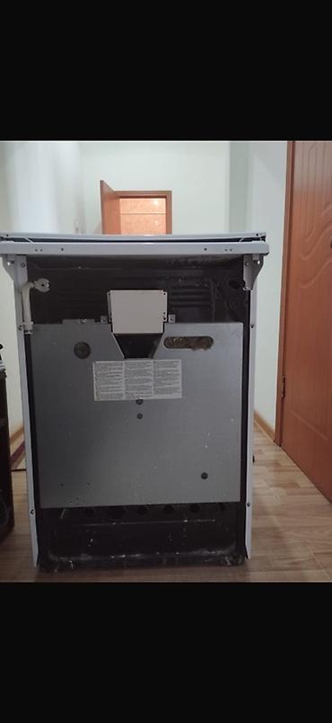 type 1: Газовая плита GOREST (логотип на панели), классическая, белая — 3