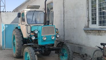 германский трактор: ЮМЗ-6 Продаётся трактор,в идеальном состоянии. Без агрегатов -
