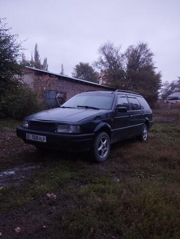 Volkswagen: Volkswagen Passat: 1993 г., 1.8 л, Механика, Газ, Универсал