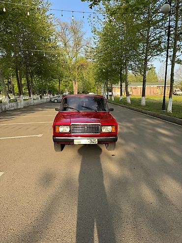 w202 donmə: VAZ (LADA) 2107: 0.3 l | 1996 il 79434 km Sedan — 2