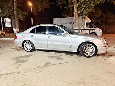 kiya sed: Mercedes-Benz E 270: 2.7 l | 2002 il Sedan — 5