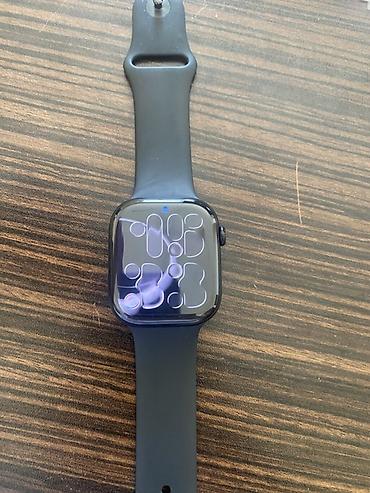 Salam.apple watch 11 46 mm jet black ideal veziyyetdedir.heç bir