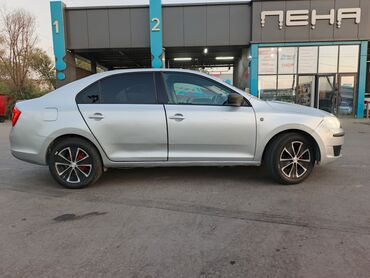 Skoda: Skoda Rapid: 2014 г., 1.4 л, Механика, Бензин, Хэтчбэк — 6