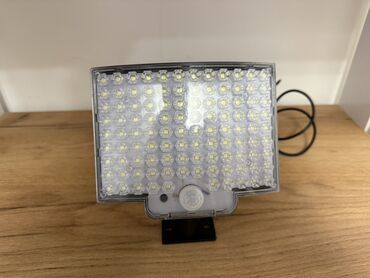 Led işıq günəş paneli ile 
Ișlənməyib
