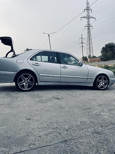 Продажа авто: Mercedes-Benz E-Class: 1999 г., 2.2 л, Автомат, Дизель, Седан — 10