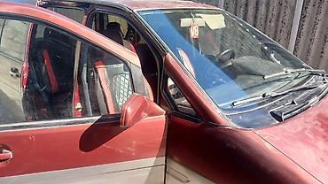 prairie: Nissan Prairie: 1991 г., 0.2 л, Механика, Бензин, Минивэн — 2