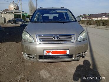 Toyota Avensis Verso: 2003 г., 2 л, Механика, Дизель, Минивэн