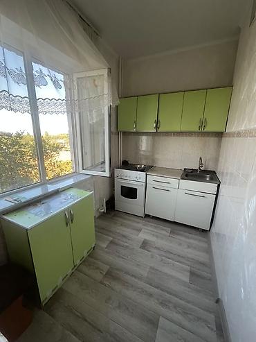 квартиры в кок жаре: 1 комната, 35 м², Кок-Жар ж/м 105 серия, 4 этаж, Свежий ремонт — 1