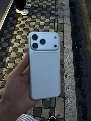 dubay alfon: IPhone 17 Pro Max, Ağ, Face ID — 1