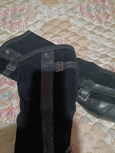 Сапоги: Женские сапоги черного цвета из комбинированных материалов, с подошвой — 2