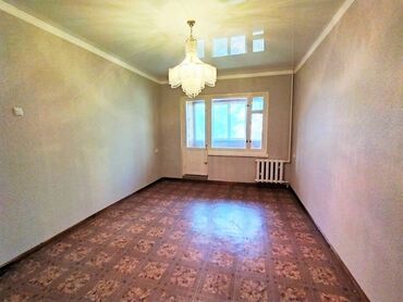 4 комнаты, 90 м², 105 серия, 2 этаж