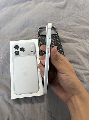 iphone pro max 15: IPhone 17 Pro Max, Б/у, 256 ГБ, Белый, Защитное стекло, Чехол, Коробка, 95 % — 4