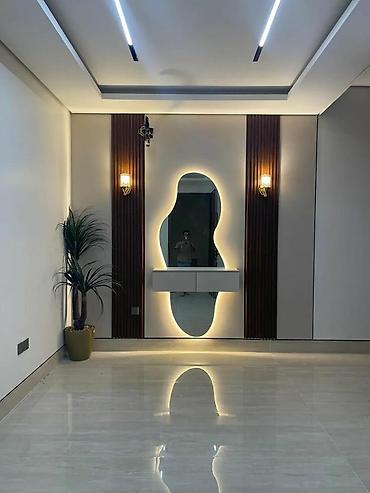Güzgülər: Güzgü Divar üçün, Dekorativ, Arxa işıqlı — 1