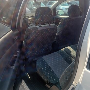 Toyota: Toyota WISH: 2003 г., 1.8 л, Автомат, Бензин, Универсал — 4