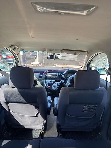 mcv 21: Toyota WISH: 2003 г., 2 л, Автомат, Бензин, Минивэн — 10