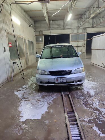 не рабочий авто: Honda Odyssey: 1996 г., 2.3 л, Автомат, Бензин, Минивэн