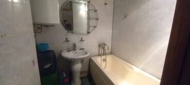 Uzunmüddətli kirayə mənzillər: Bileceride 284 sayli mektebin yaxininda 9 mertebenin 2 ci mertebesinde — 6