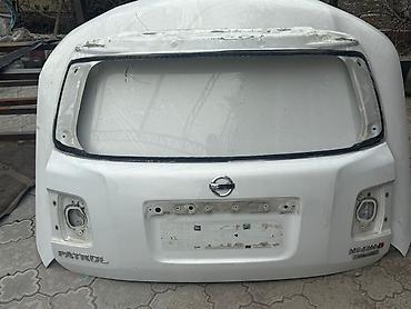 nisan patrol: Nissan Patrol Y62 arxa baqaj qapağı (tailgate) – orijinal - Model — 1