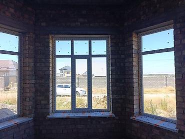 Пластиковые окна ПВХ для частного дома - Комплектация: три оконных at lalafo.kg Пластиковые окна ПВХ для частного дома - Комплектация: три оконных