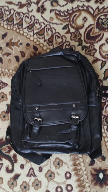 сумка кошелек: Рюкзак ЭКО кожа для учебы или для работы. Вы можете положить ноут
